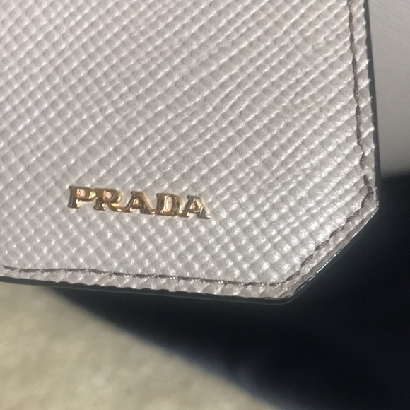 Prada bag.Authentic! - Picture 5 of 10